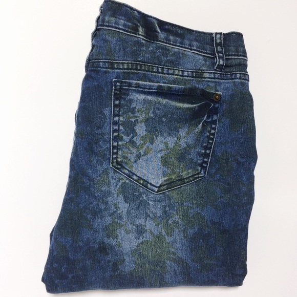 women's floral print jeans